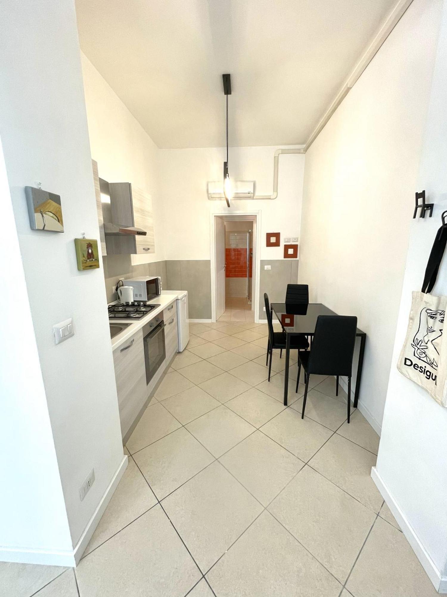 Toret Vanchiglia Studio Apartment Torino Exterior foto