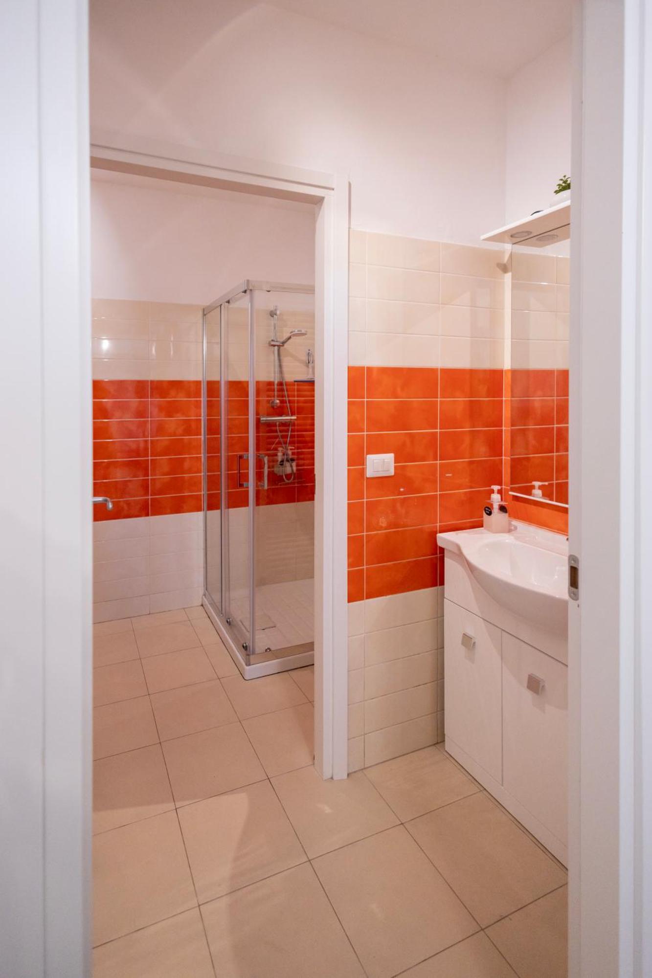 Toret Vanchiglia Studio Apartment Torino Exterior foto