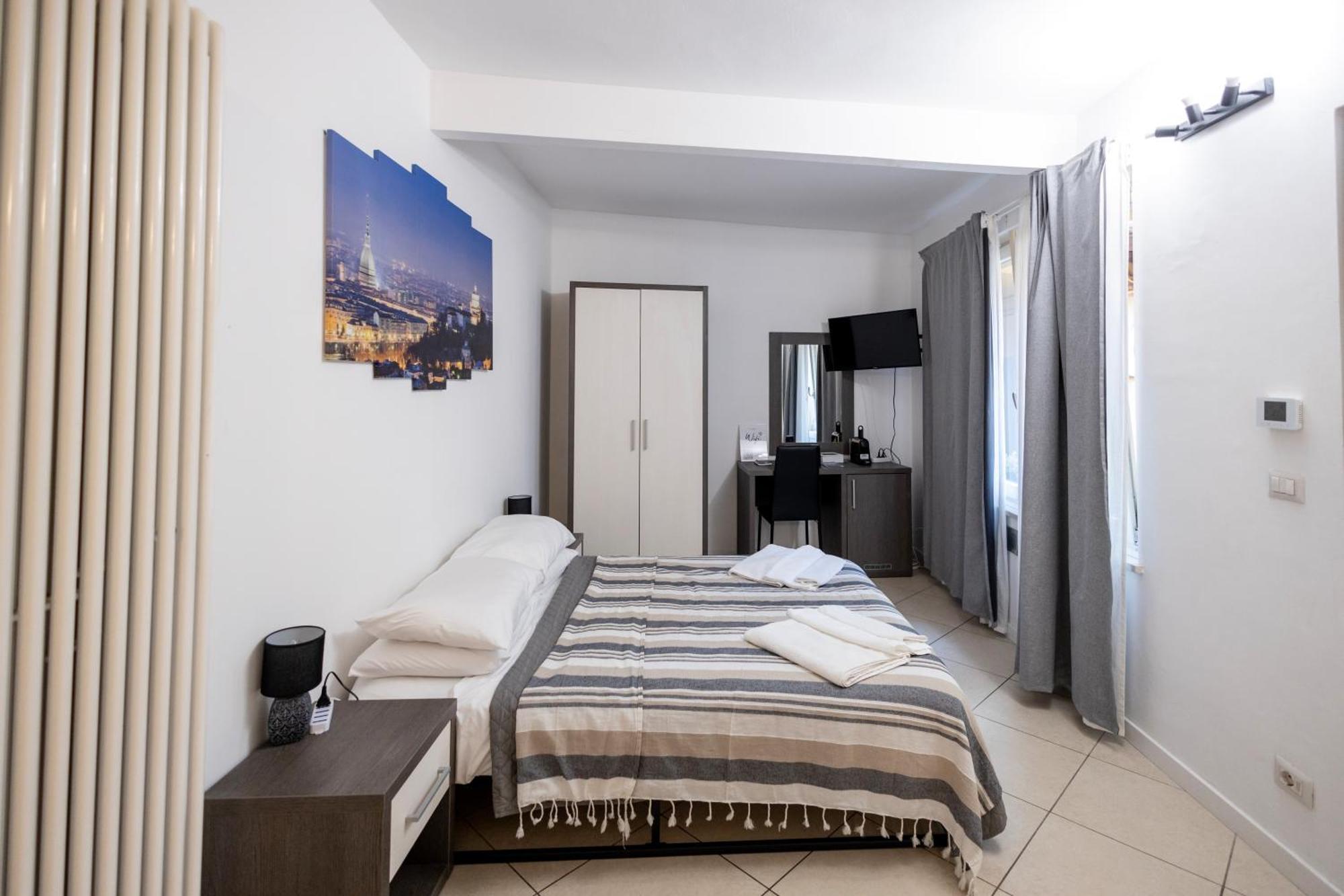 Toret Vanchiglia Studio Apartment Torino Exterior foto