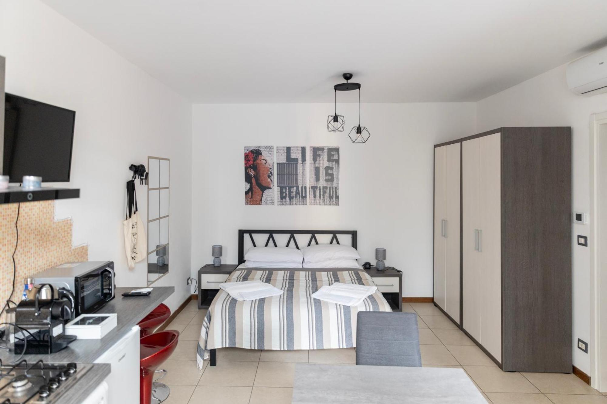 Toret Vanchiglia Studio Apartment Torino Exterior foto